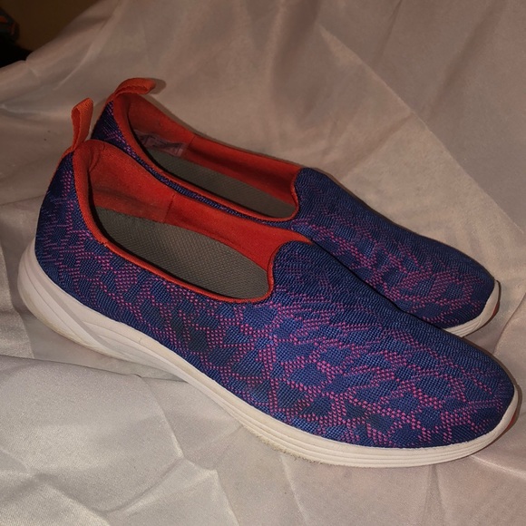 Vionic HYDRA Slip on Mesh Orthaheel size 9 - Picture 1 of 11